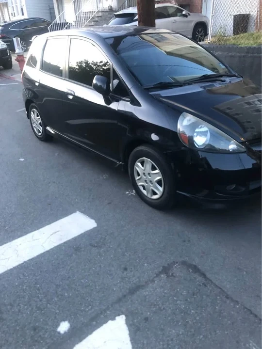 2007 Honda Fit - Image 4 of 8