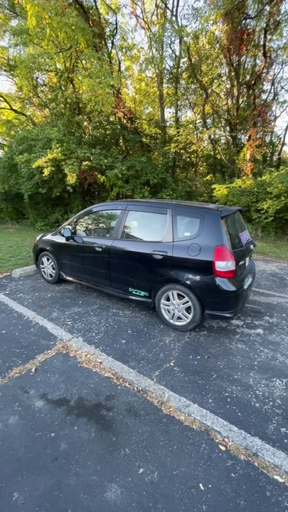 2007 Honda Fit - Image 8 of 8