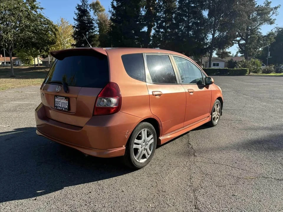 2007 Honda Fit - Image 5 of 11