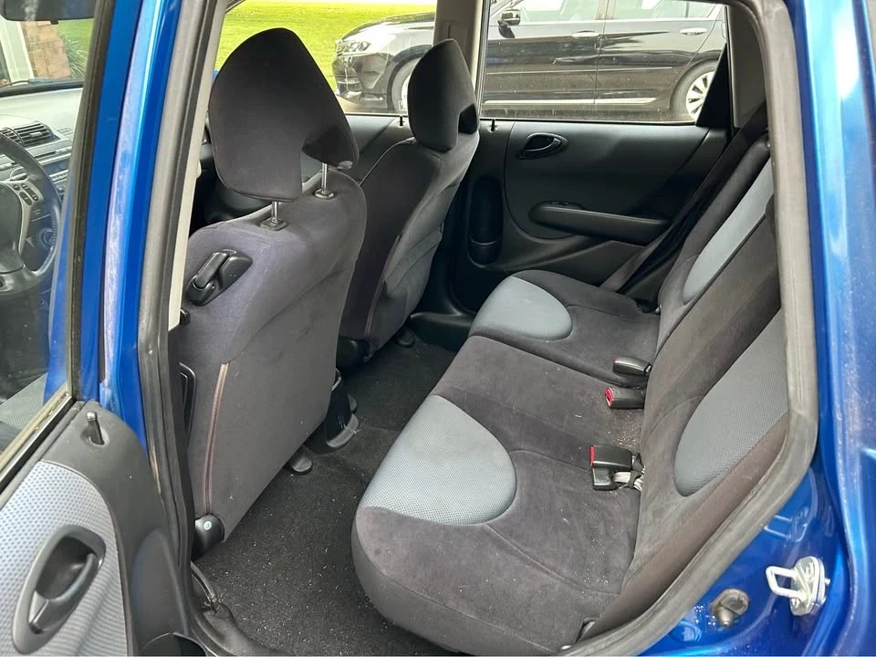 2007 Honda Fit - Image 8 of 9