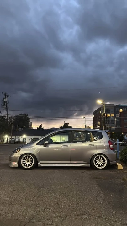 2007 Honda Fit - Image 4 of 6