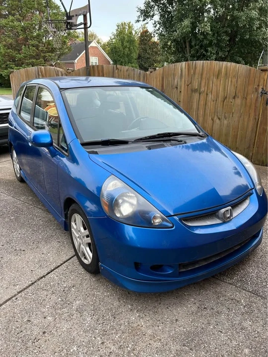 2007 Honda Fit - Image 2 of 9
