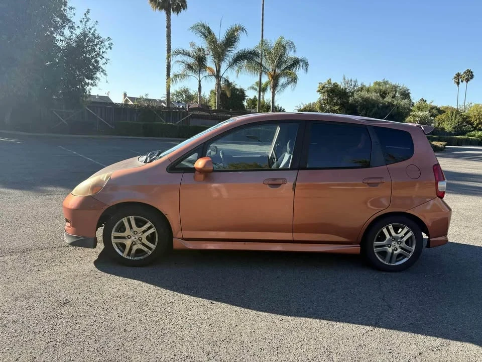 2007 Honda Fit - Image 3 of 11