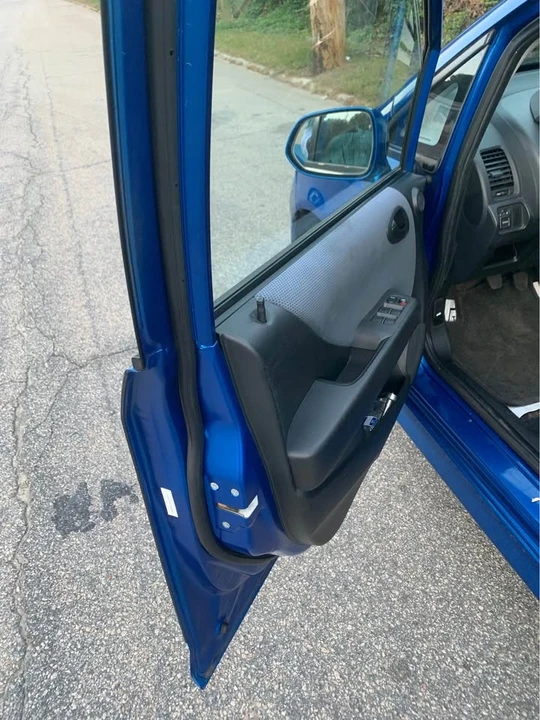 2007 Honda Fit - Image 7 of 17