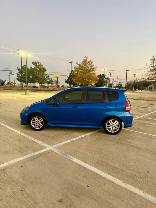 2007 Honda Fit - Image 9 of 19