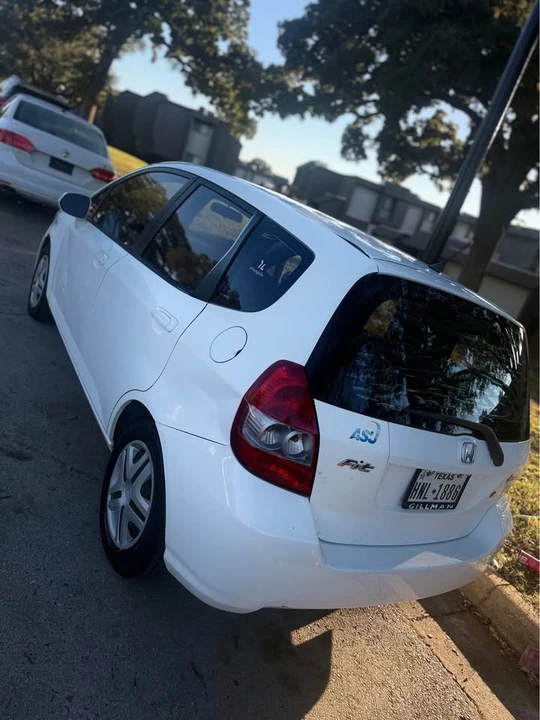 2007 Honda Fit - Image 5 of 11
