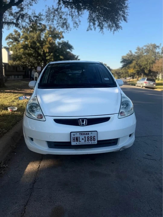 2007 Honda Fit - Image 3 of 11