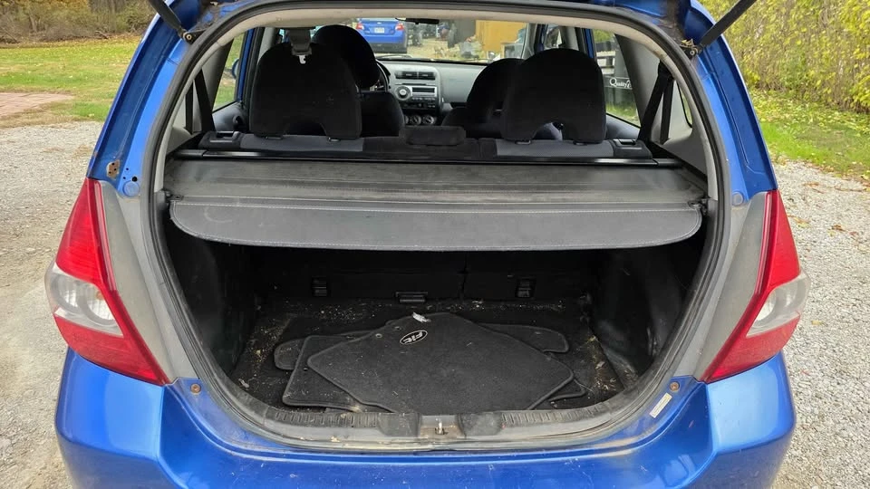 2007 Honda Fit - Image 5 of 9