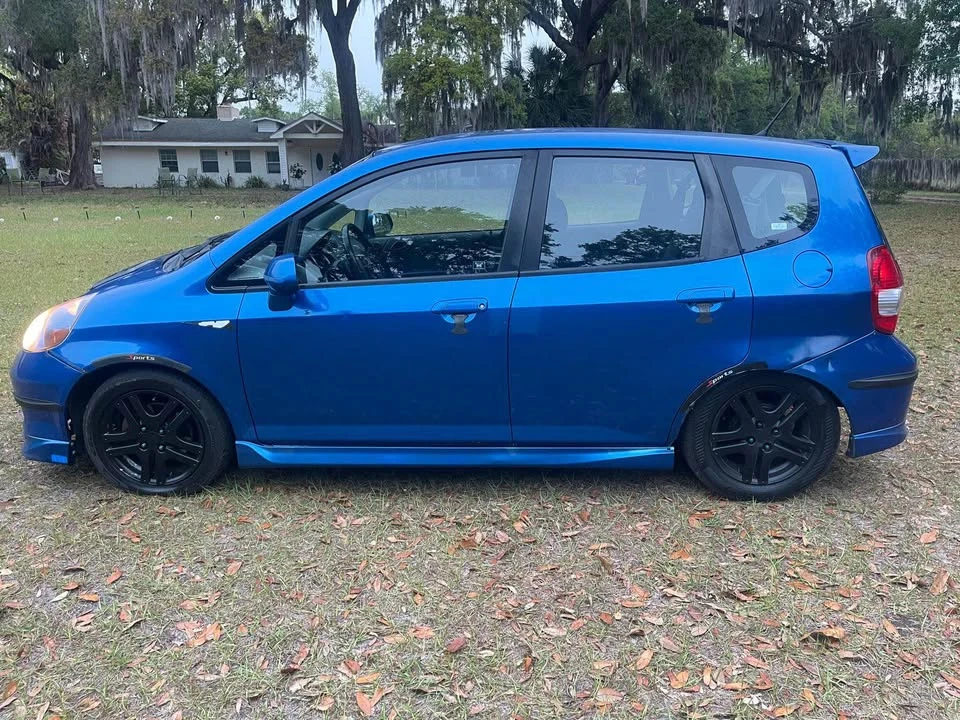 2007 Honda Fit - Image 3 of 19