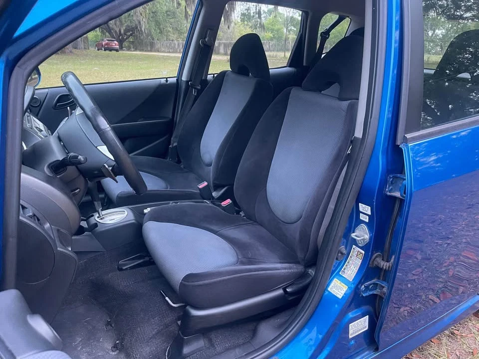 2007 Honda Fit - Image 10 of 19