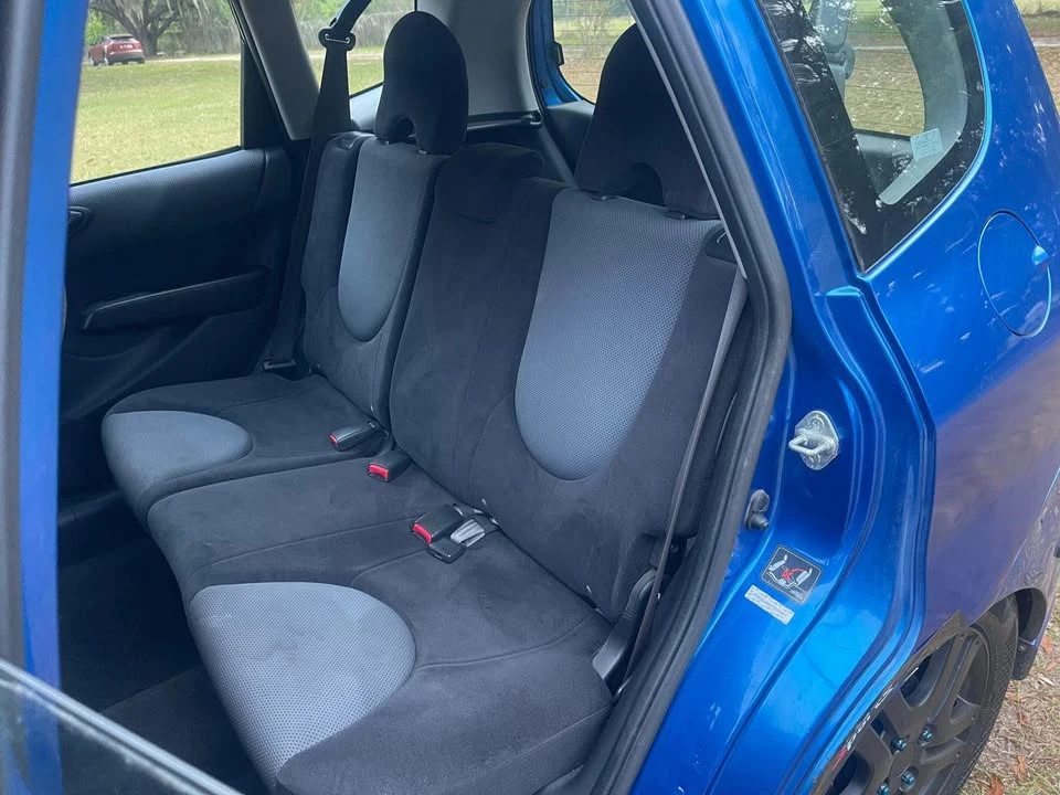 2007 Honda Fit - Image 11 of 19