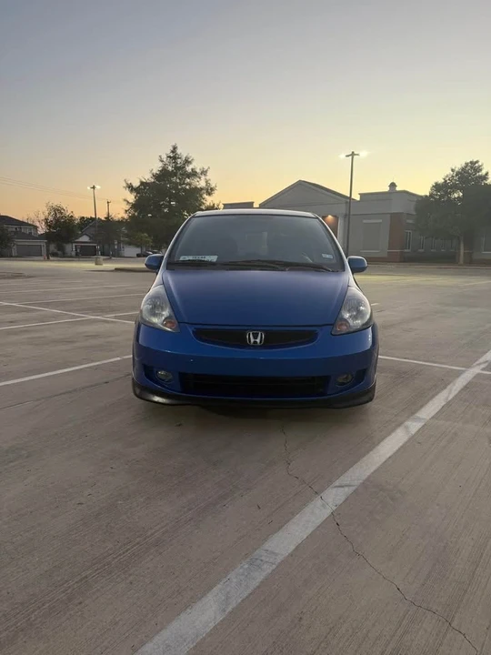 2007 Honda Fit - Image 2 of 18