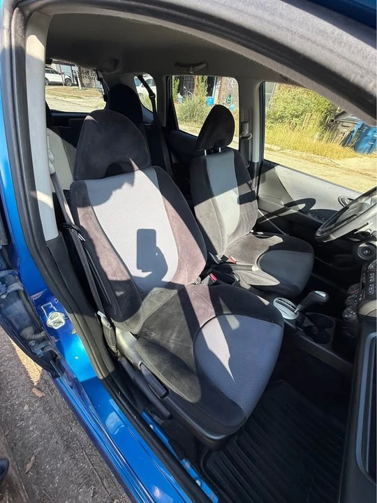 2007 Honda Fit - Image 12 of 18