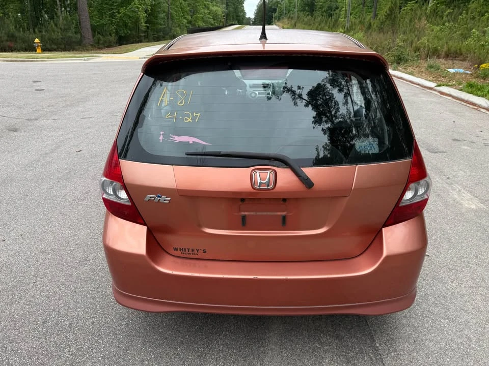 2007 Honda Fit - Image 2 of 11