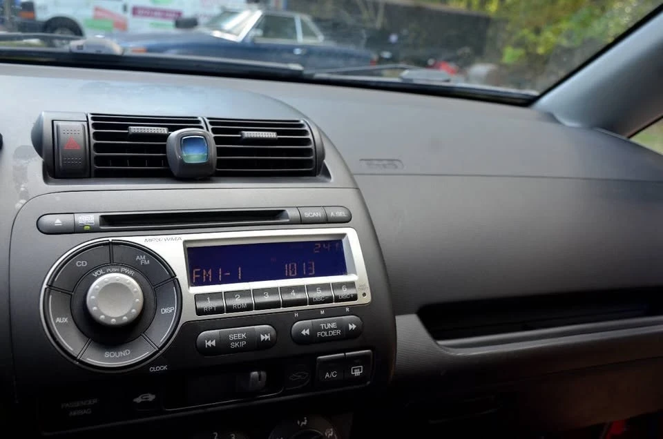 2007 Honda Fit - Image 12 of 15