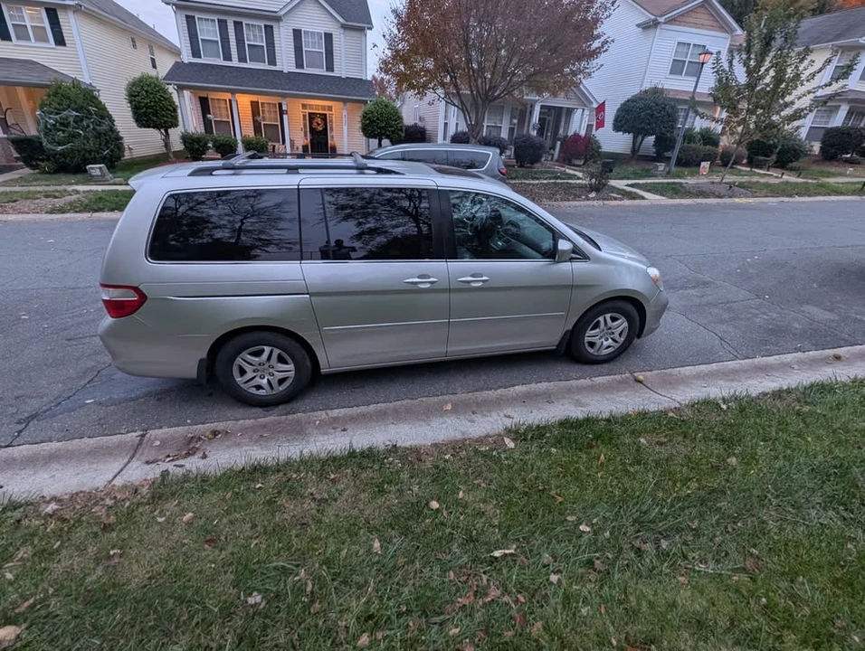 2007 Honda Odyssey - Image 4 of 10