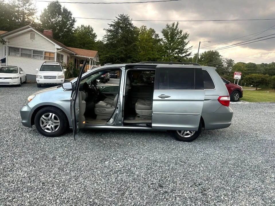 2007 Honda Odyssey - Image 7 of 8