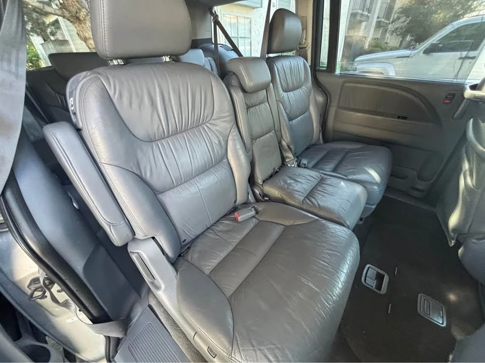 2007 Honda Odyssey - Image 9 of 12
