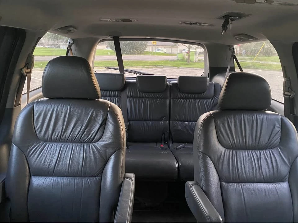 2007 Honda Odyssey - Image 6 of 8