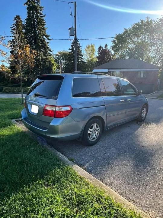 2007 Honda Odyssey - Image 5 of 15