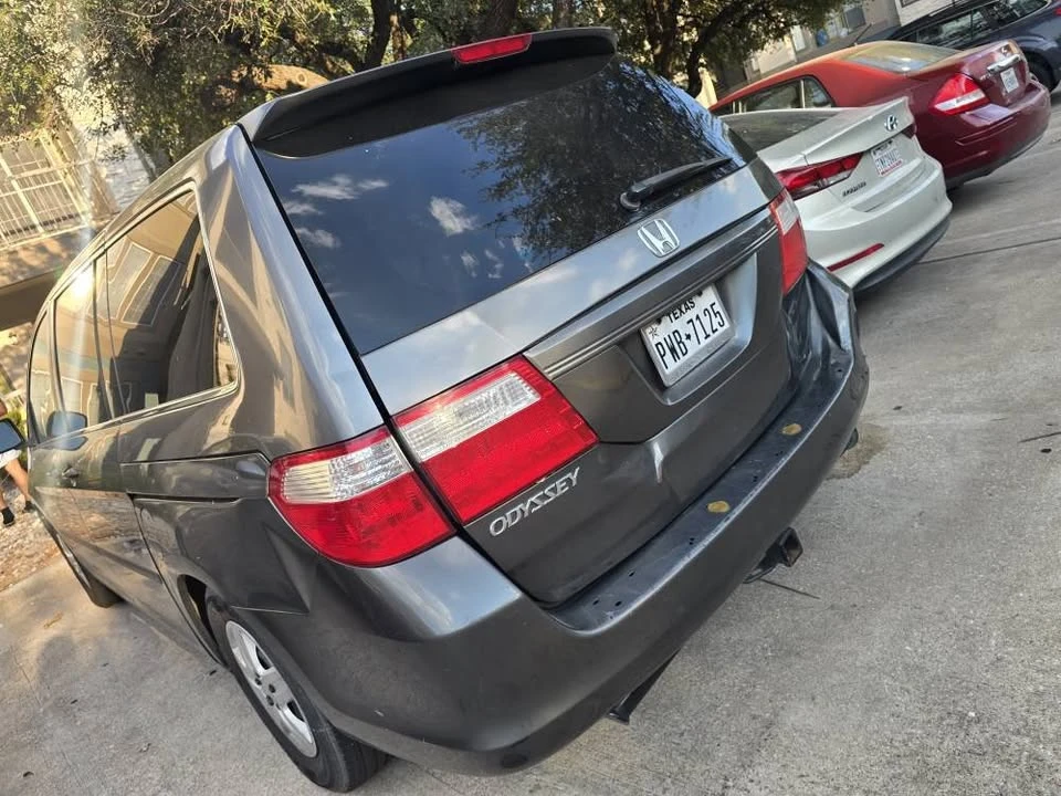 2007 Honda Odyssey - Image 2 of 6