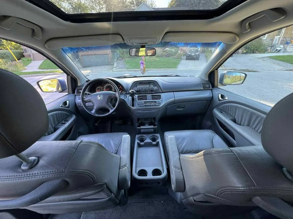 2007 Honda Odyssey - Image 9 of 15