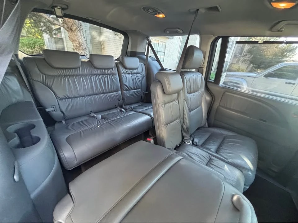 2007 Honda Odyssey - Image 8 of 12