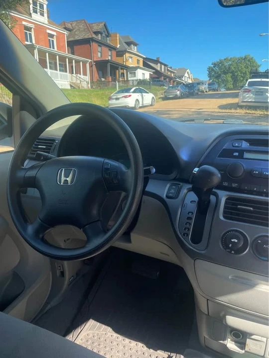 2007 Honda Odyssey - Image 6 of 8