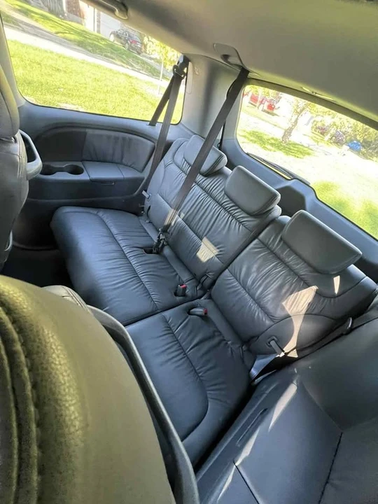 2007 Honda Odyssey - Image 8 of 15