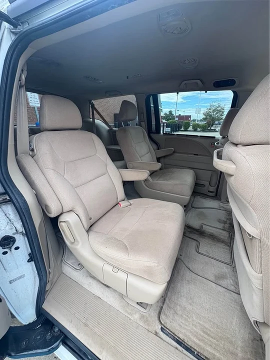 2007 Honda Odyssey - Image 9 of 10