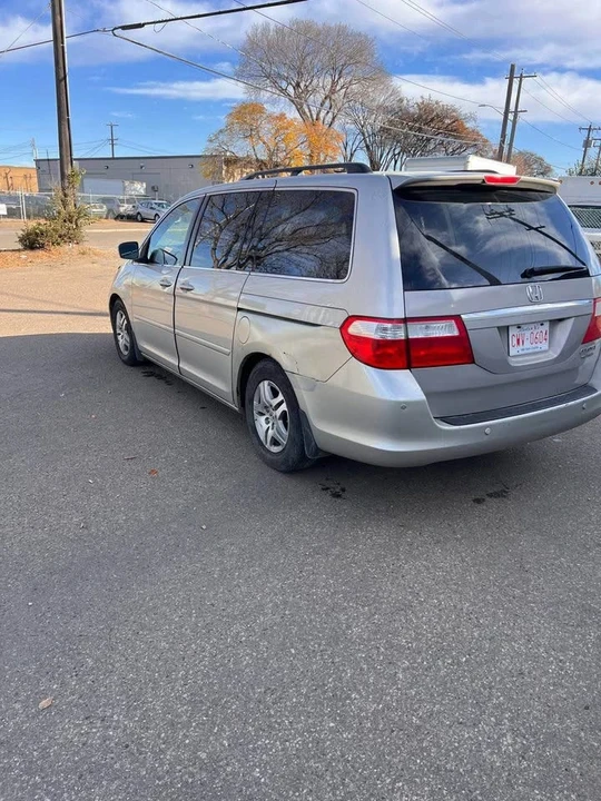 2007 Honda Odyssey - Image 2 of 12