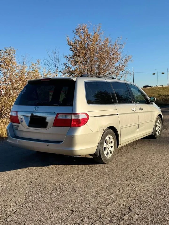 2007 Honda Odyssey - Image 10 of 13