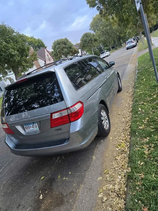 2007 Honda Odyssey - Image 3 of 7