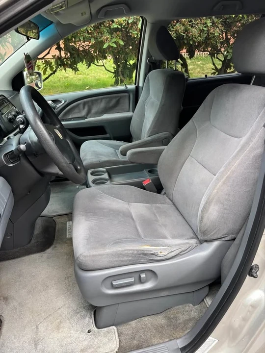 2007 Honda Odyssey - Image 10 of 15