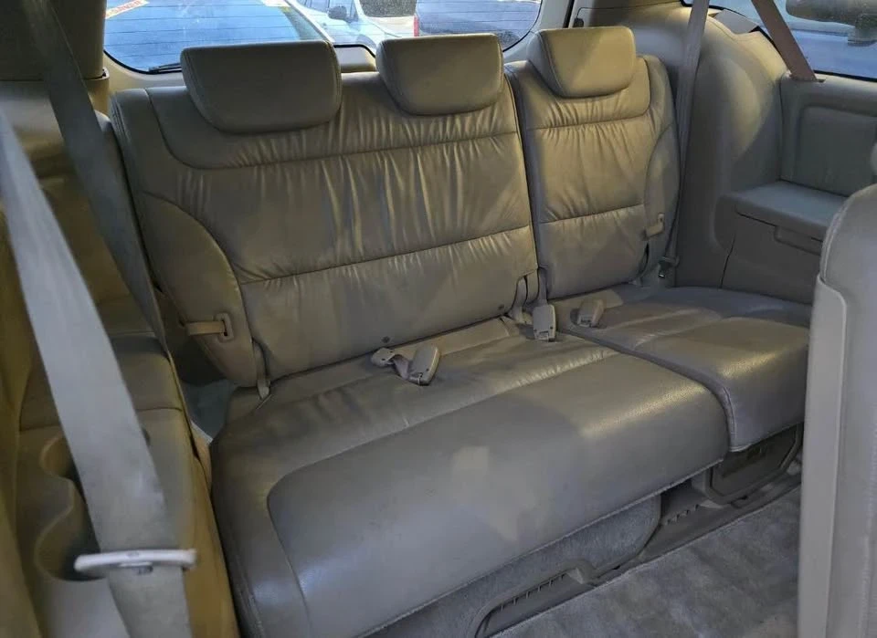 2007 Honda Odyssey - Image 8 of 10
