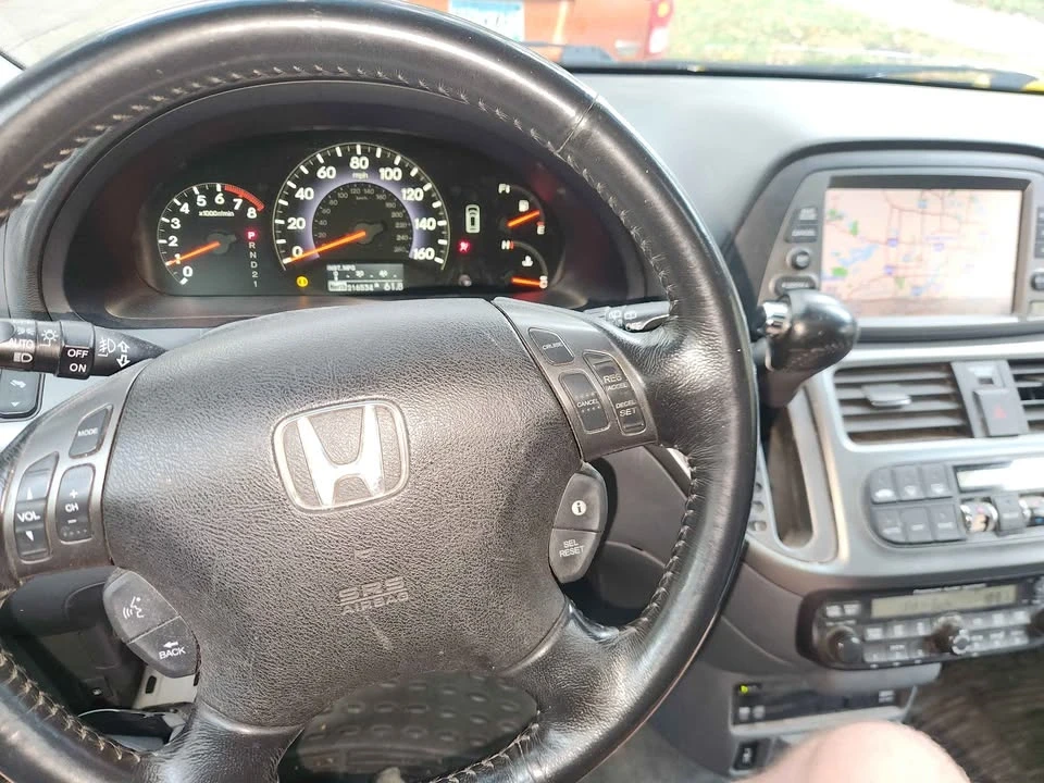2007 Honda Odyssey - Image 8 of 11