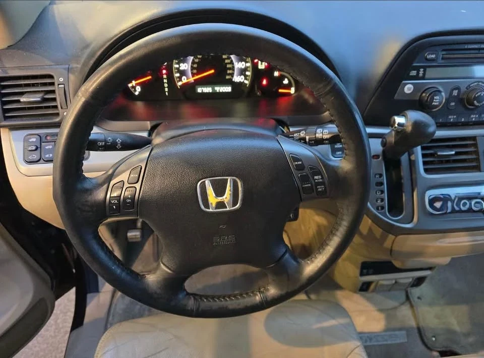 2007 Honda Odyssey - Image 5 of 10