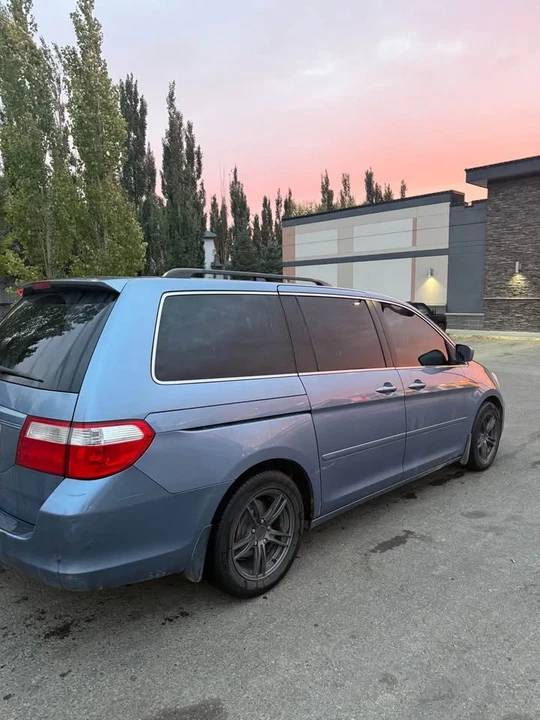 2007 Honda Odyssey - Image 8 of 11