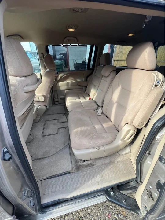 2007 Honda Odyssey - Image 4 of 8