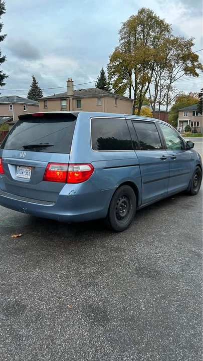 2007 Honda Odyssey - Image 2 of 8