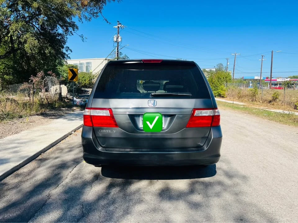 2007 Honda Odyssey - Image 6 of 19