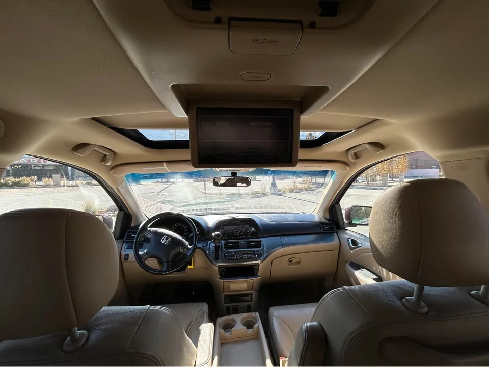 2007 Honda Odyssey - Image 9 of 11