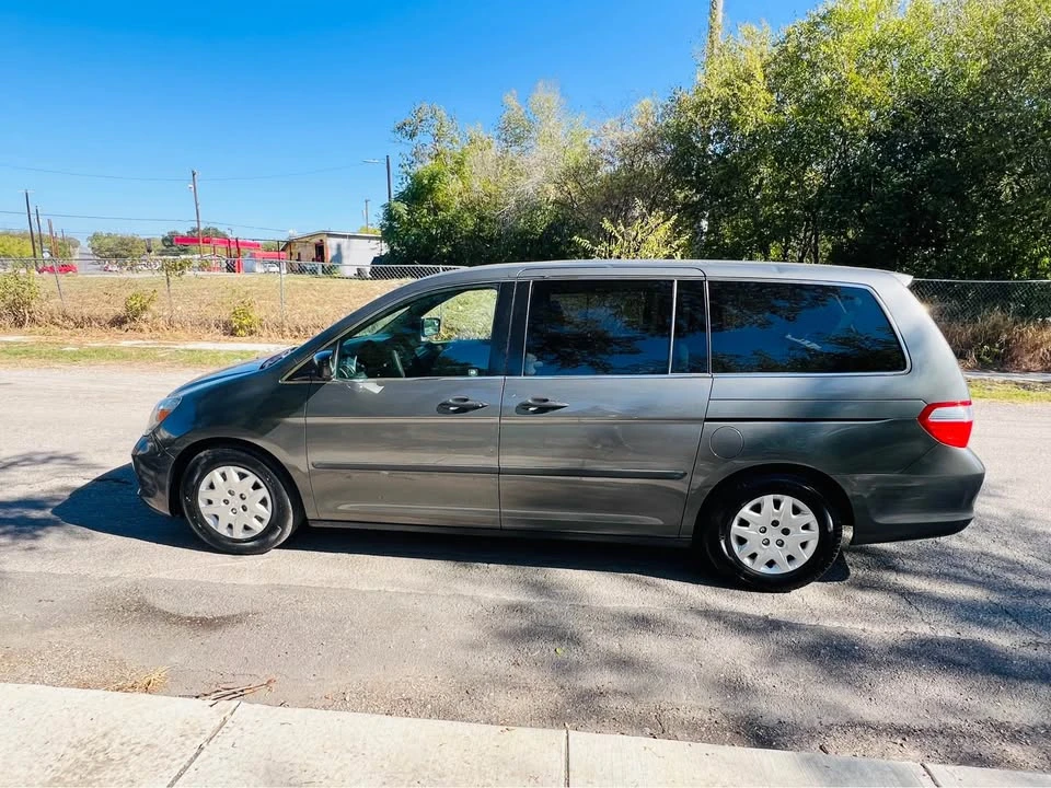 2007 Honda Odyssey - Image 7 of 19