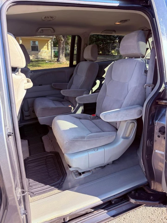 2007 Honda Odyssey - Image 9 of 19
