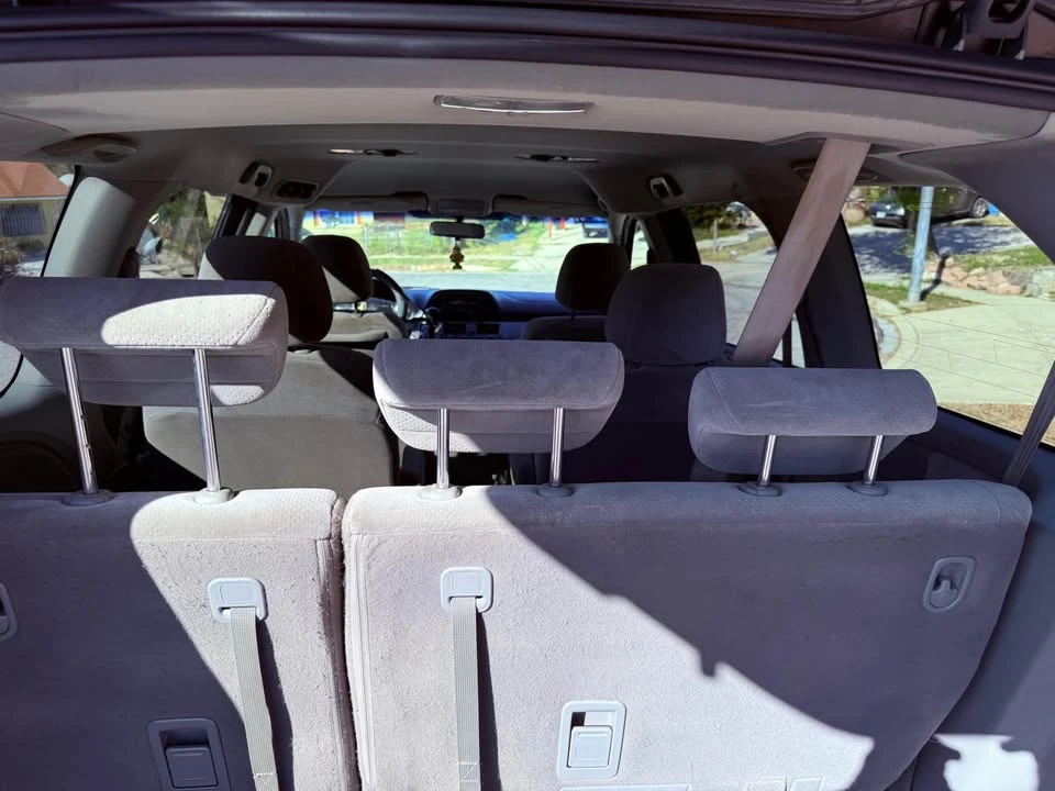 2007 Honda Odyssey - Image 16 of 19