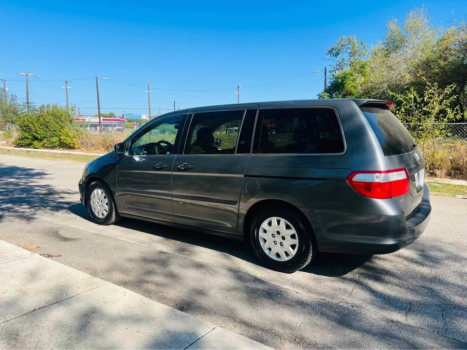 2007 Honda Odyssey - Image 8 of 19