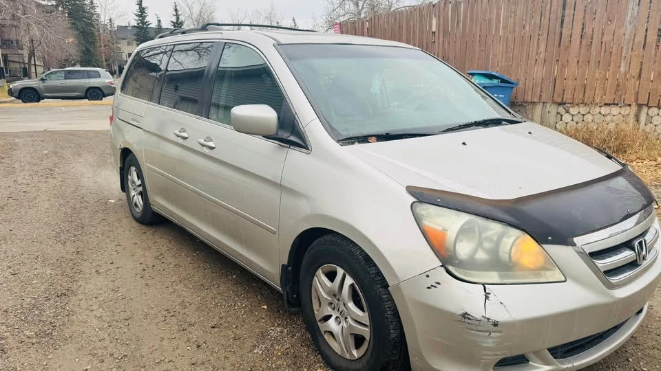 2007 Honda Odyssey - Image 6 of 8