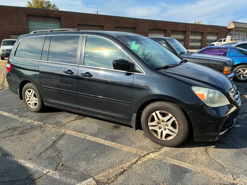 2007 Honda Odyssey - Image 2 of 4