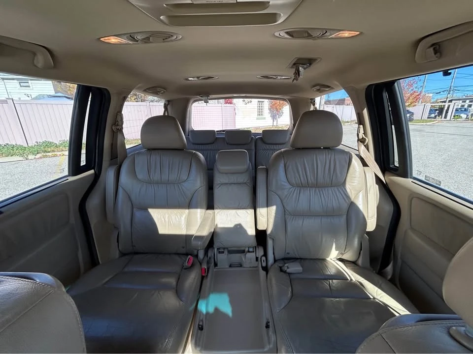 2007 Honda Odyssey - Image 10 of 11