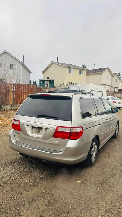 2007 Honda Odyssey - Image 3 of 8